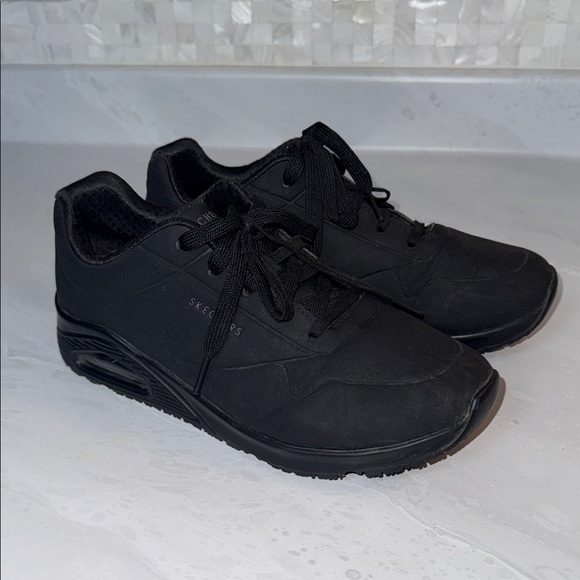 Skechers All-Black Casual Sneakers - Picture 5 of 6